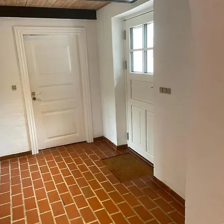 Séjour chez l'habitant Ferielejlighed Esbovej *